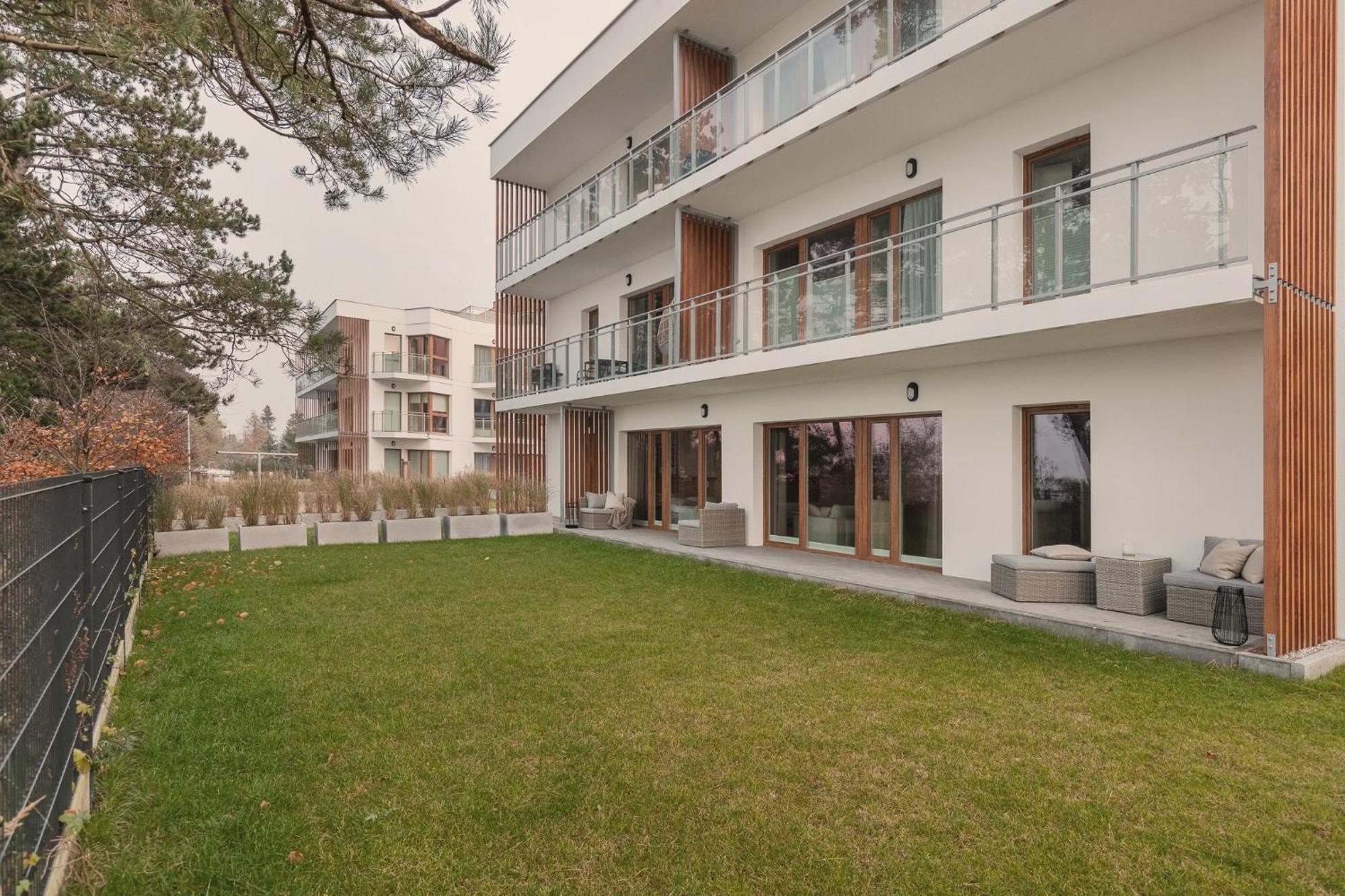 Let'S Sea - 2 Bedroom - Premium Baltic Apartment With Front Sea View Garden And Spa Access กาสกี ภายนอก รูปภาพ